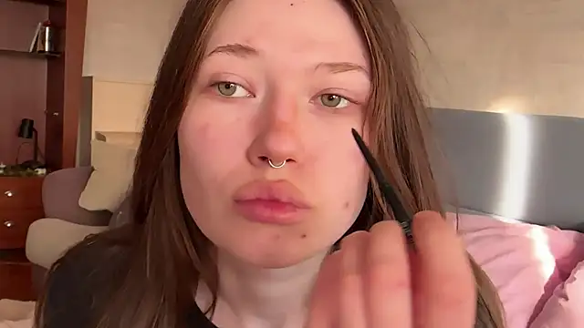 eva varnerr online show from 05/25/26, 03:12