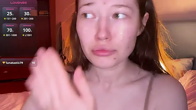 eva varnerr online show from 07/09/26, 12:58