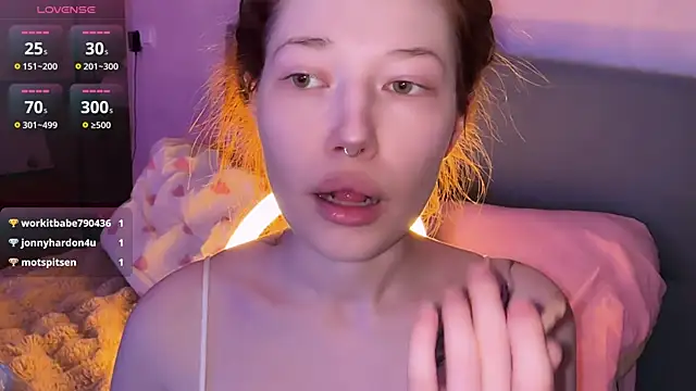 eva varnerr online show from 07/28/26, 12:40