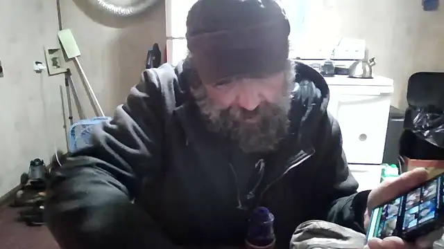 Snapshot of zaneporter46 chatting on 01/15/26, 08:34 zaneporter46 online show from 01/15/26, 08:34