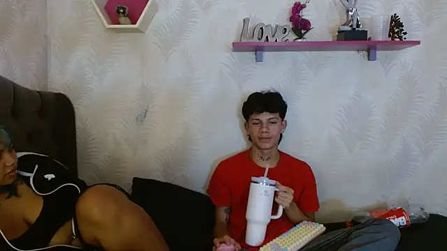 Snapshot of andy_dan18 chatting on 09/30/25, 09:09 andy dan18 online show from 09/30/25, 09:09