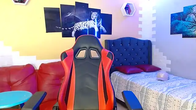 Snapshot of andy_dan18 chatting on 10/07/25, 03:09 andy dan18 online show from 10/07/25, 03:09