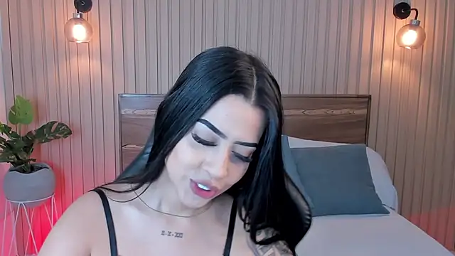 veronica 19  online show from 01/17/25, 07:16