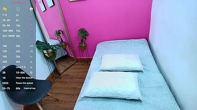 MommyHelpsmee online show from 02/21/25, 10:15