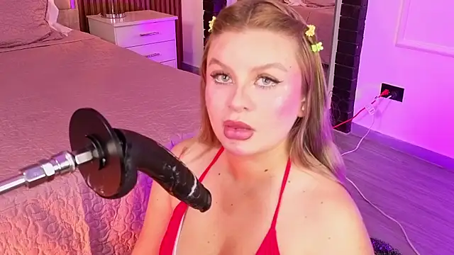 LolaAngellx online show from 07/13/26, 08:33