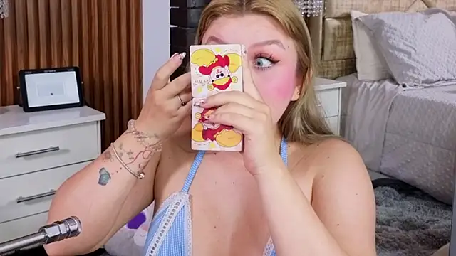 LolaAngellx online show from 07/20/26, 09:06