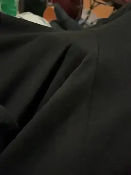 Snapshot of Dvddd chatting on 11/06/25, 12:55 Dvddd online show from 11/06/25, 12:55