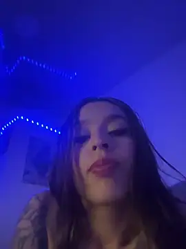 Snapshot of BlueStoneX chatting on 01/30/25, 08:11 BlueStoneX online show from 01/30/25, 08:11