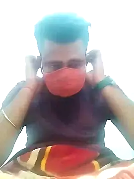 Snapshot of DIL_WALE143 chatting on 12/21/24, 09:33 DIL WALE143 online show from 12/21/24, 09:33