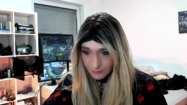 DYasmin69 online show from 02/12/25, 07:02