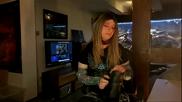 DYasmin69 online show from 11/15/25, 06:59