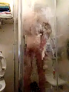 Snapshot of Eddyfrancis87 chatting on 10/20/25, 09:15 Eddyfrancis87 online show from 10/20/25, 09:15