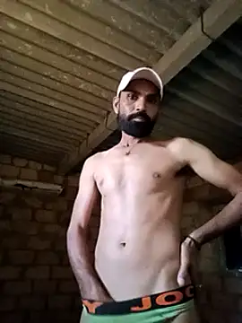 Snapshot of mojmasti143 chatting on 01/17/25, 12:42 mojmasti143 online show from 01/17/25, 12:42