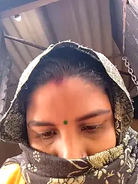 Snapshot of sweet_suman chatting on 12/16/25, 04:17 sweet suman online show from 12/16/25, 04:17