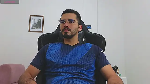 Massimoo 07 online show from 10/30/25, 07:47