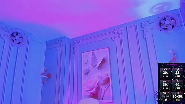 Snapshot of stefany_duque1_ chatting on 11/02/25, 03:31 stefany duque1 online show from 11/02/25, 03:31