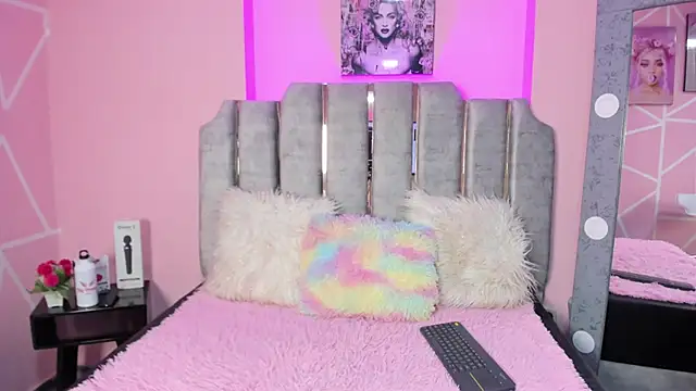 paris noa online show from 10/02/25, 07:32