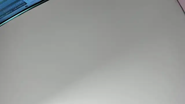 paris noa online show from 10/16/25, 07:15