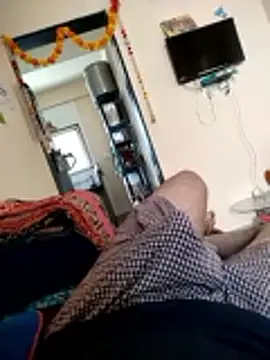 hot punekar online show from 11/02/25, 06:49