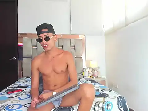 Daek Angel online show from 09/08/25, 02:49