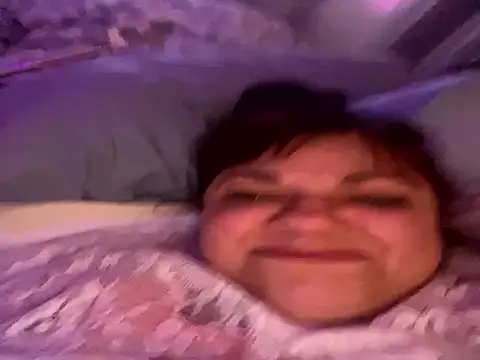 Luciouslouise72xh online show from 10/10/25, 12:15