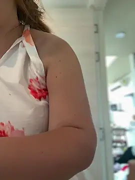 AndreaMood online show from 11/29/25, 04:37