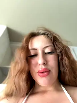 AndreaMood online show from 11/30/25, 02:26