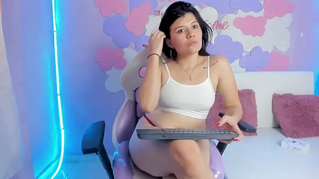 Carolina Burninng online show from 01/16/25, 05:44