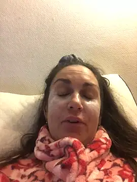 BELLAMORGANE1 online show from 01/04/25, 07:02