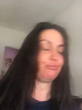 BELLAMORGANE1 online show from 10/03/25, 09:28