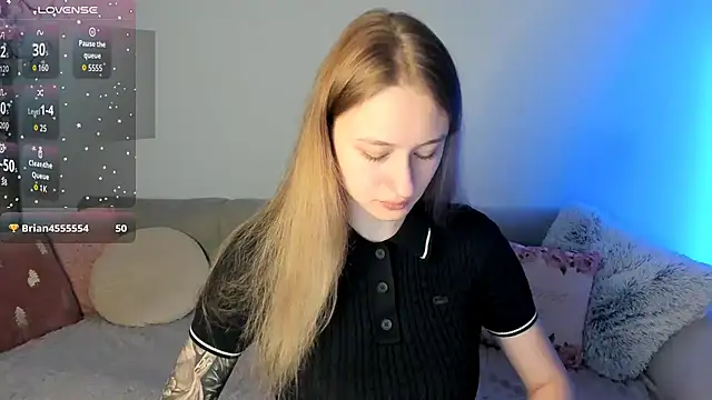 Snapshot of Haley_Vixen chatting on 06/02/26, 08:05 Haley Vixen online show from 06/02/26, 08:05