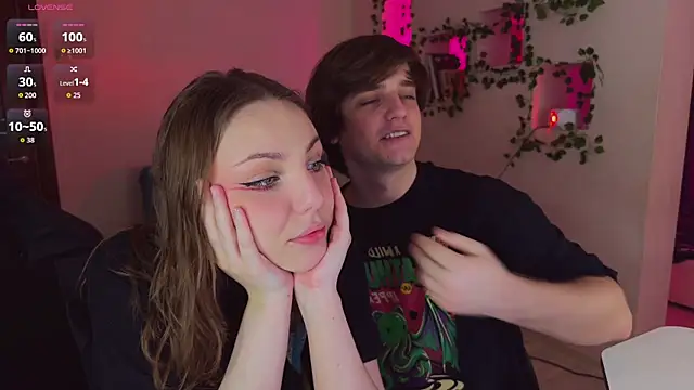RobertAndLinela online show from 05/20/26, 01:12