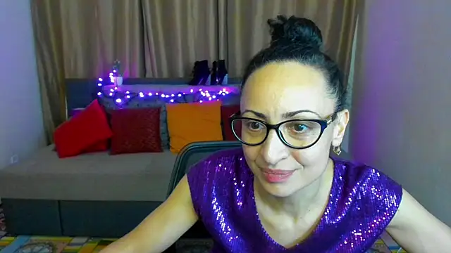 Arianasweety23 online show from 12/31/24, 12:43