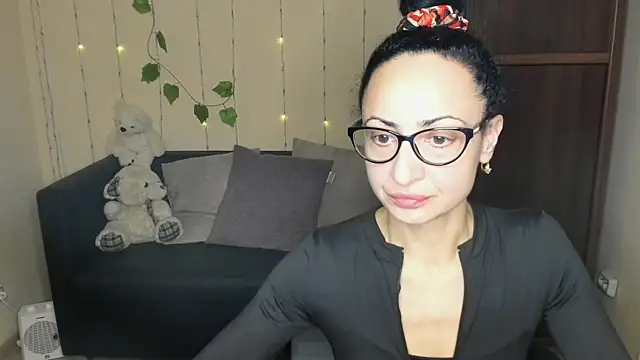 Arianasweety23 online show from 01/07/25, 12:31