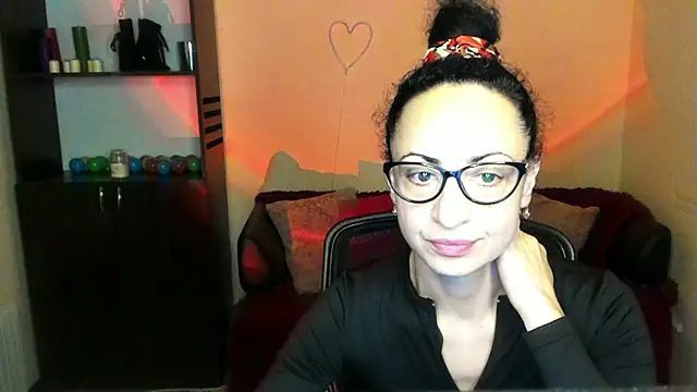 Arianasweety23 online show from 01/08/25, 06:20
