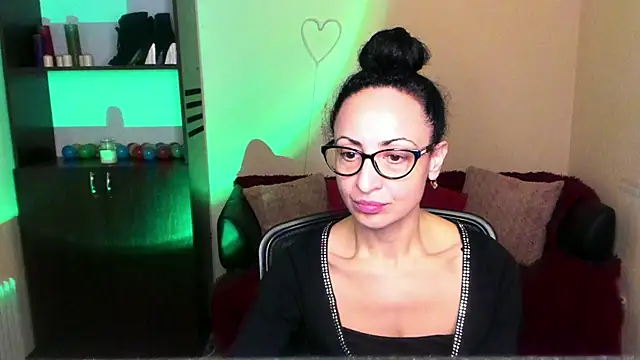 Arianasweety23 online show from 01/10/25, 09:55