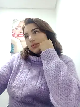 VictoriaMolina online show from 11/30/25, 02:15