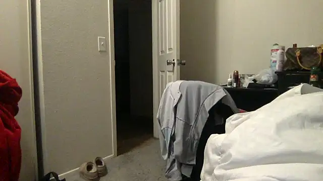 bubblebut420 online show from 11/12/25, 12:33