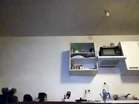 Snapshot of headrush31 chatting on 09/18/25, 05:48 headrush31 online show from 09/18/25, 05:48