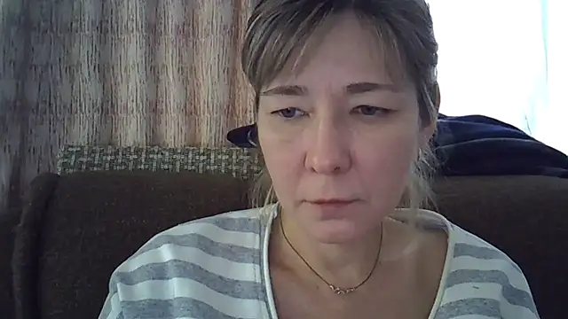 EllaJohnsonX online show from 01/12/25, 08:25