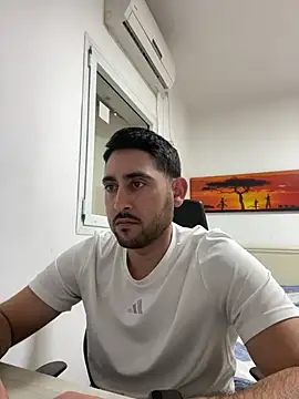 Snapshot of luffykingofpirets chatting on 02/16/25, 08:33 luffykingofpirets online show from 02/16/25, 08:33