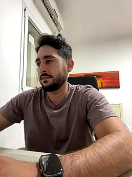 Snapshot of luffykingofpirets chatting on 09/08/25, 11:04 luffykingofpirets online show from 09/08/25, 11:04