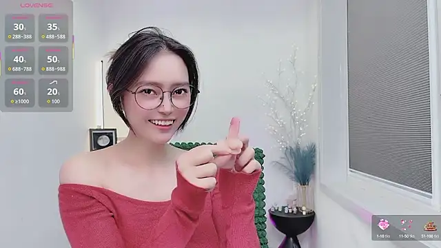 Snapshot of Natasha2025 chatting on 09/26/25, 02:10 Natasha2025 online show from 09/26/25, 02:10