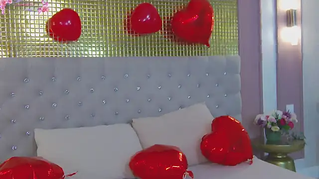 KiraMyers online show from 02/14/25, 06:12