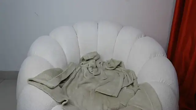 Snapshot of GoddessGlide chatting on 12/03/25, 02:08 GoddessGlide online show from 12/03/25, 02:08