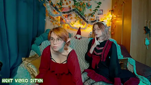 TrickyKitsune online show from 12/22/25, 01:41