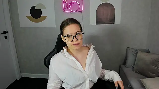 Snapshot of EricaElliott chatting on 01/09/25, 09:16 EricaElliott online show from 01/09/25, 09:16