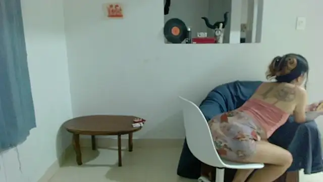 Snapshot of Maam_Ine chatting on 01/05/26, 11:30 Maam Ine online show from 01/05/26, 11:30