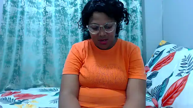 Teassa90 online show from 10/19/25, 01:56