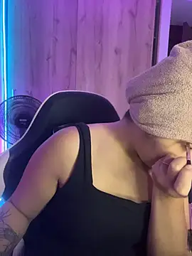 pretty angela1 online show from 07/02/26, 05:46